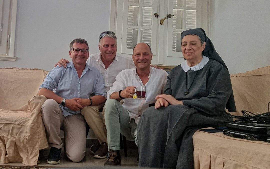 Gruppenbild mit Schwester Maria