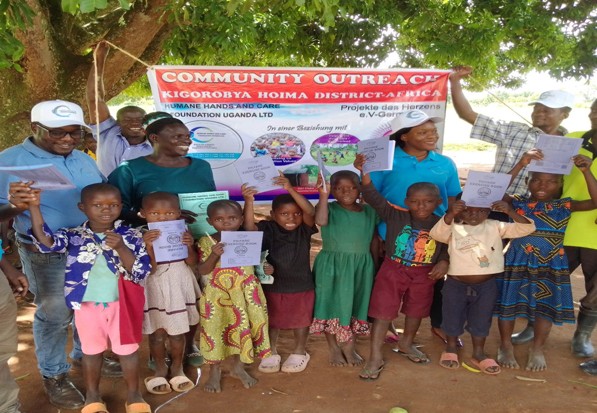 Gruppenbild der Kinder im Kochkurs